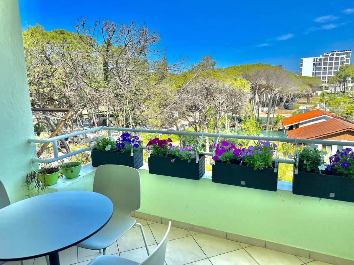 Cheerful 2-Bedroom Apartment In Golem Golem  Εξωτερικό φωτογραφία